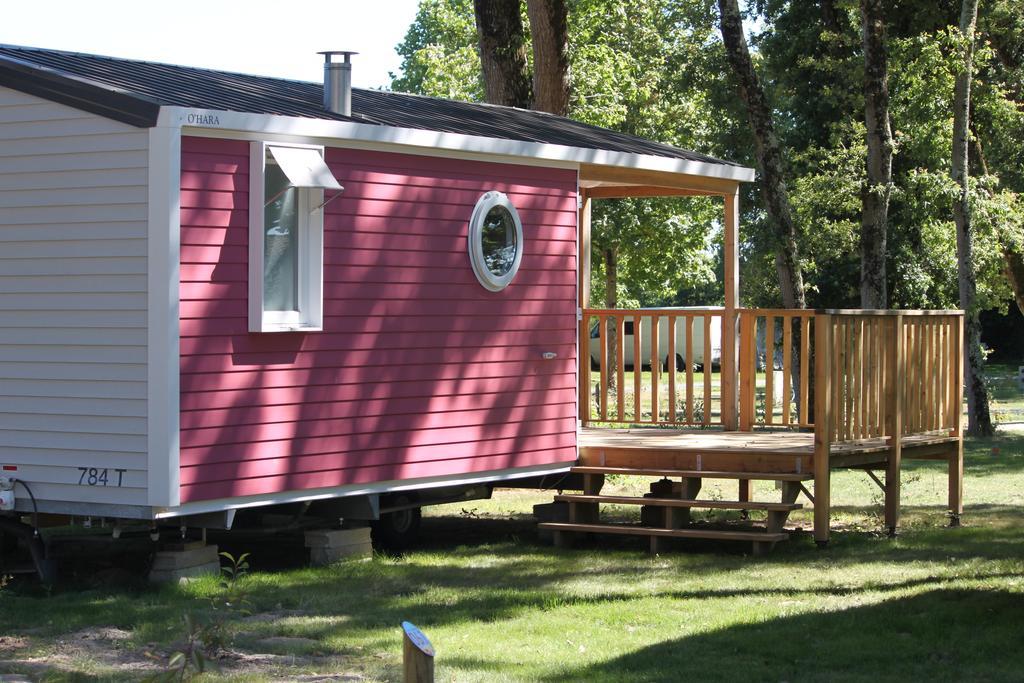 Camping Fleur D'Oleron Saint-Pierre-d'Oleron Exterior photo